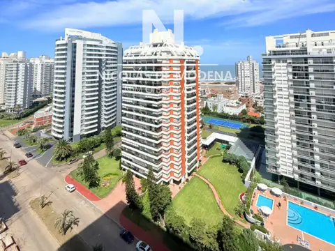 Departamento en Alquiler en Victorino de la Plaza, USD 2.100