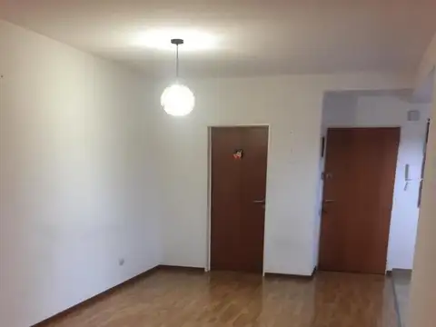 Av Gral San Martin 1900, Piso 2