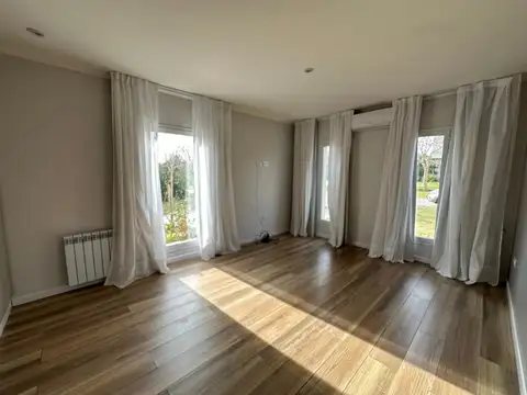 Casa en alquiler en Arenas del Sur