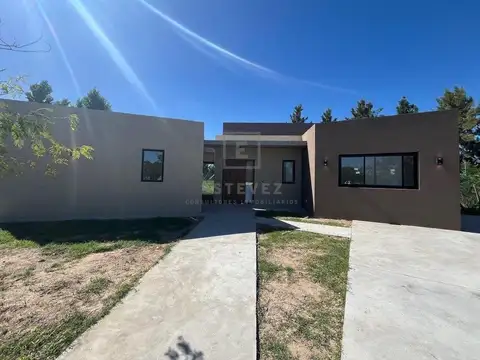 Casa en Venta con Pileta, 3 dormitorios y Escritorio. Barrio Cerrado San Matias, Escobar