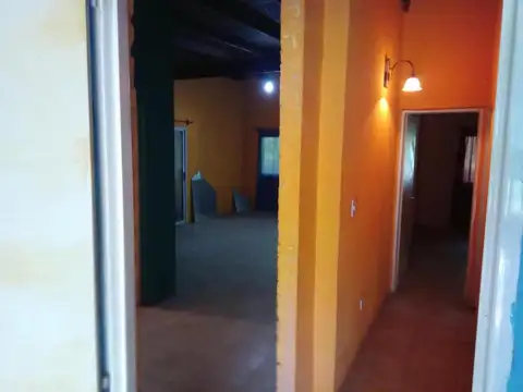 Casa 5 ambientes con 3 baños