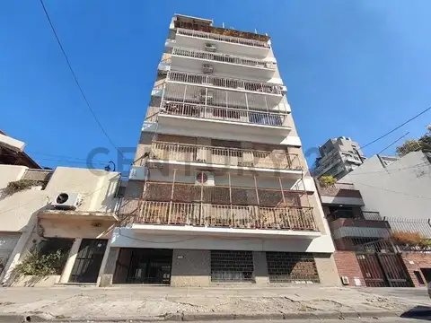 Jose Julian Perez 500, Piso 6