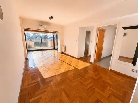 2 Ambientes 87m2 Villa del Parque C/ Terraza y Cochera - APTO CREDITO