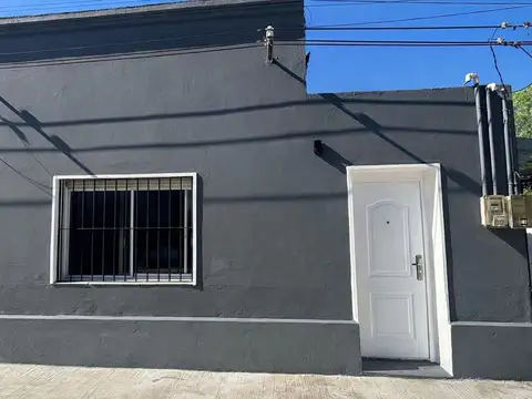 Alquiler Casa 3 dormitorios, 2 baños Carmelo