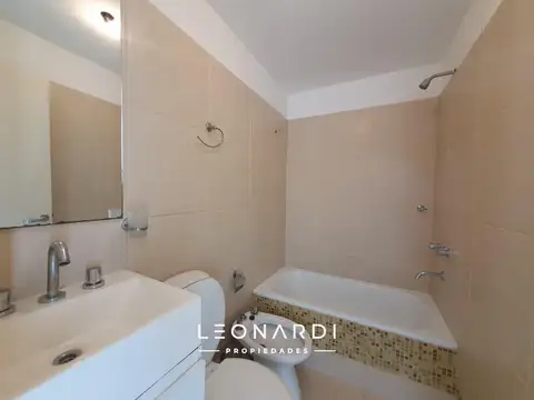 Departamento en Alquiler con 1 cocheras