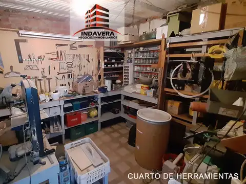 Depto Tipo Casa en Venta con 1 cocheras