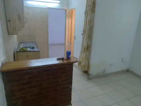 Depto Tipo Casa en Alquiler de 1 dormitorio