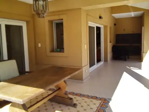 St Thomas Country Club de Golf  casa 3 plantas Canning