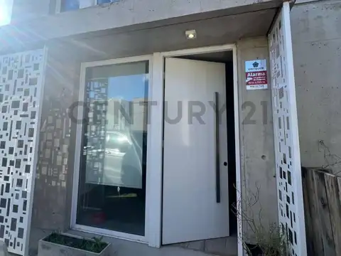 Casa en Venta en Manuel B Gonnet, USD 160.000