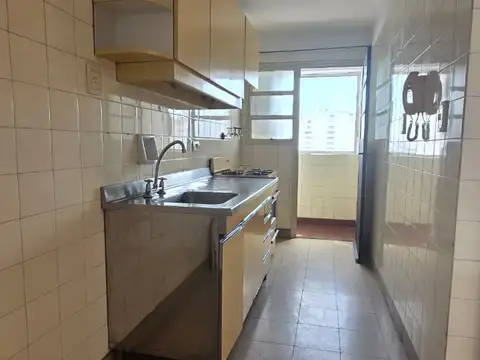 Departamento en Alquiler en Floresta, $ 550.000