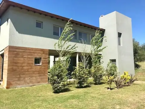 Casa en Alquiler Temporal al Noreste