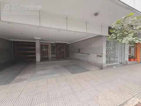 Castro Barros 100
