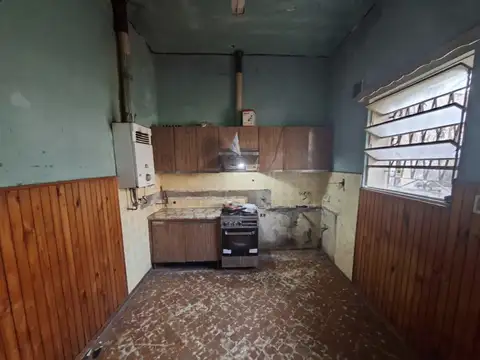 Casa 4 ambientes con 1 baño