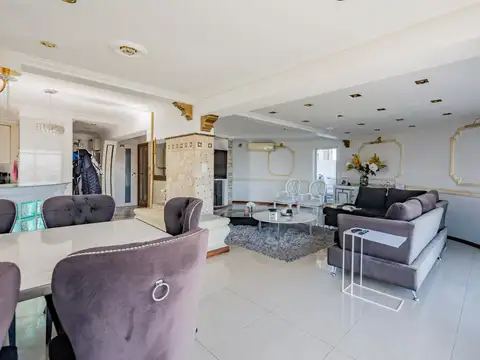 Departamento en Venta con 1 cochera