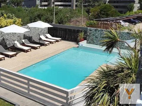 Hotel en Venta en Villa Gesell, USD 690.000
