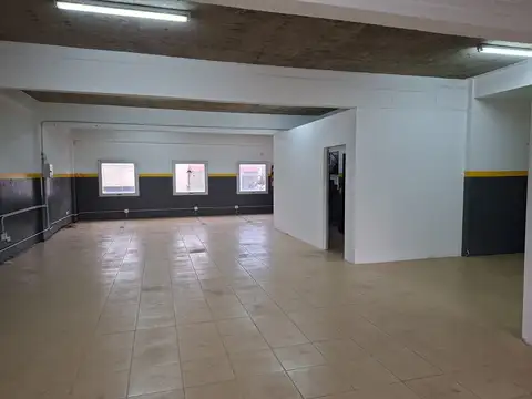 Local en Alquiler en Florida, $ 6.000.000