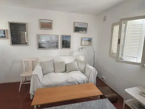 Casa 6 ambientes con 1 baño