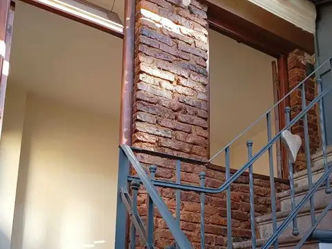 Depto Tipo Casa en Venta al Sudeste