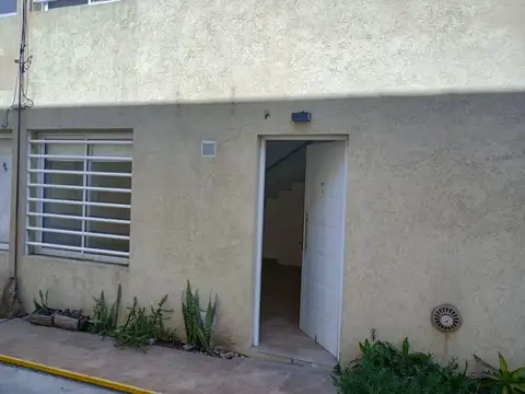 Departamento en Venta en Remedios De Escalada, USD 77.000