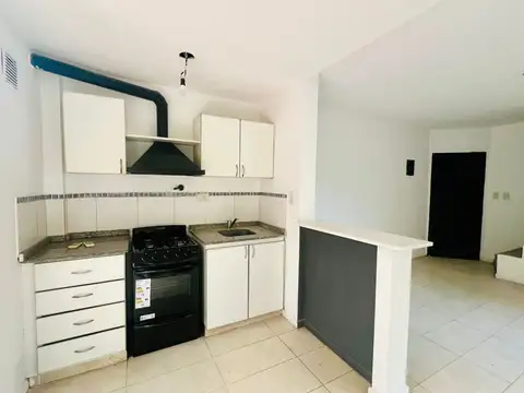 El Hornero  Pilar 100