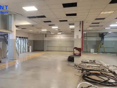 Galpón en Alquiler en Mataderos , Capital Federal