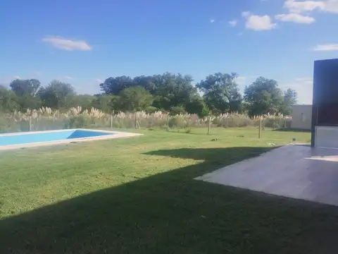 Casa en Alquiler de 3 dormitorios