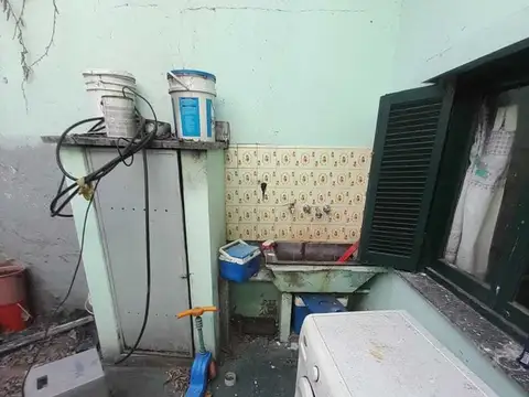 Av de la Cruz 3000