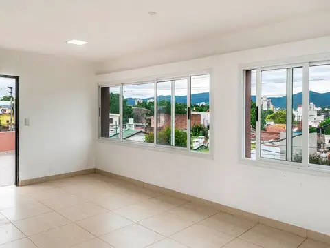 Oficina en Alquiler en Zona Centro, $ 500.000