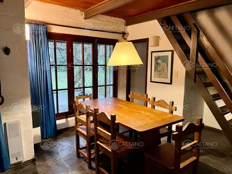 Casa 3 ambientes con 2 baños