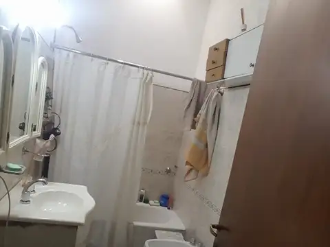 Depto Tipo Casa en Venta en El Palomar, USD 89.000