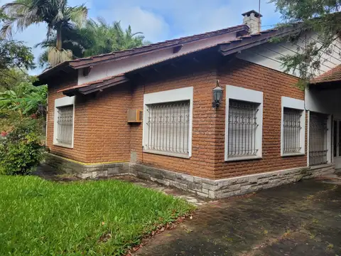 Casa en Camino general Belgrano y 44 por calle 480 2 dormis