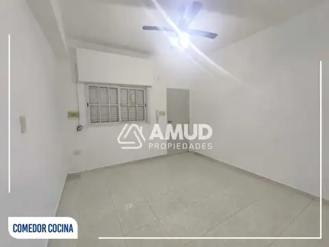 Departamento en Alquiler en Villa Centenario, $ 350.000