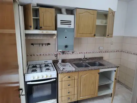 2 Ambientes con Patio