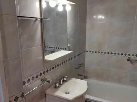 Departamento 2 ambientes con 1 baño