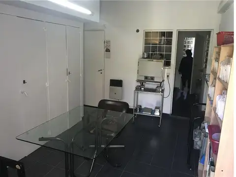 Oficina en Venta con 1 cochera