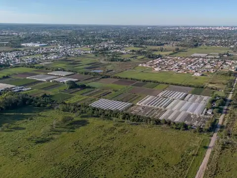 Campo Venta Fracción en Los Hornos