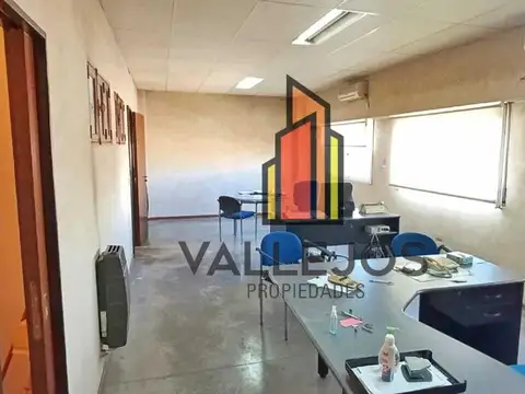 Galpon en Venta en Villa Libertad, USD 195.000