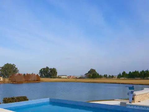 Terreno en Venta 45  mts Frente