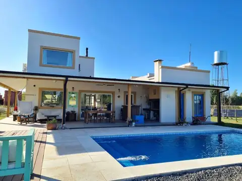 Casa en Venta en El Malacate, USD 215.000