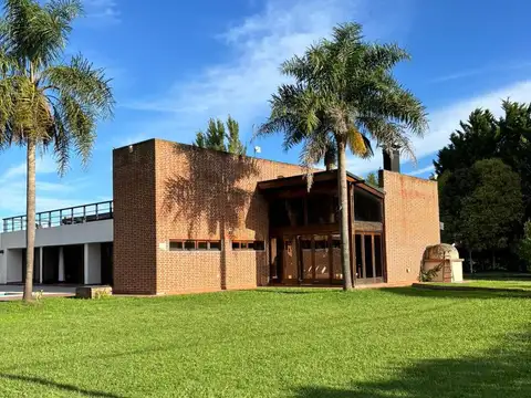 96 y 143 Los Hornos, La Plata