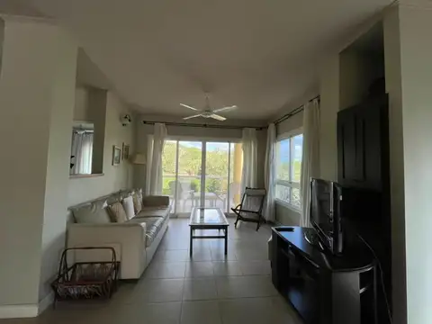 Departamento en Venta en Carilo, USD 340.000