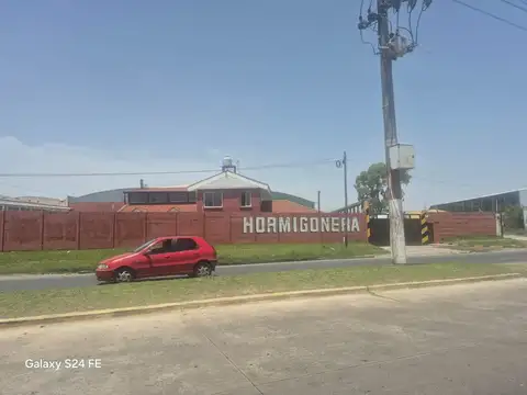 Galpon en Alquiler en Lanus Oeste, USD 17.000