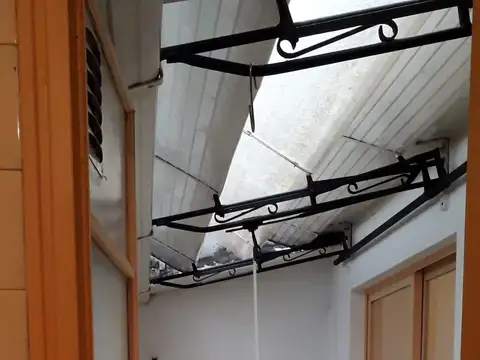 Depto Tipo Casa en Alquiler 45 años