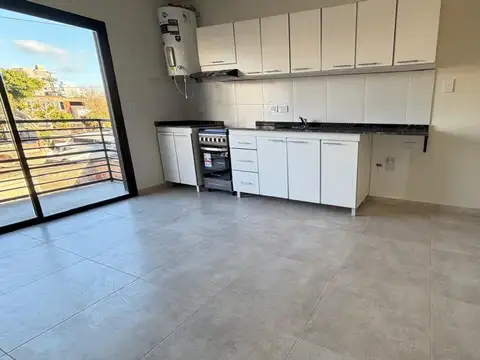 Depto Tipo Casa en Venta de 2 ambientes