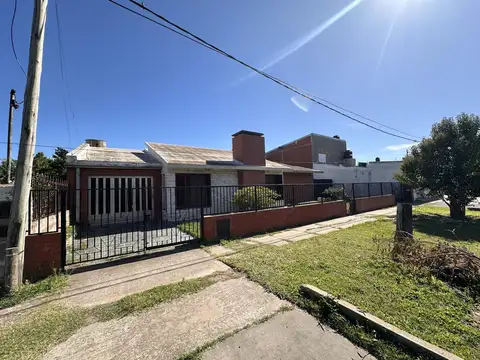 Casa en Fray Luis Beltran