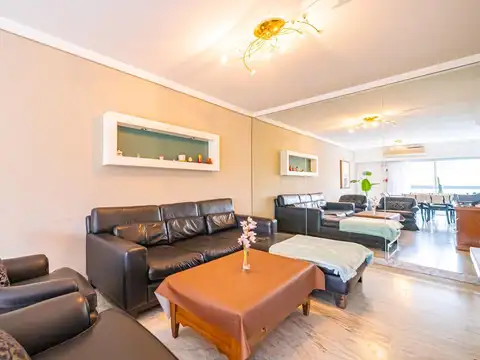 Departamento 5 ambientes con 3 baños