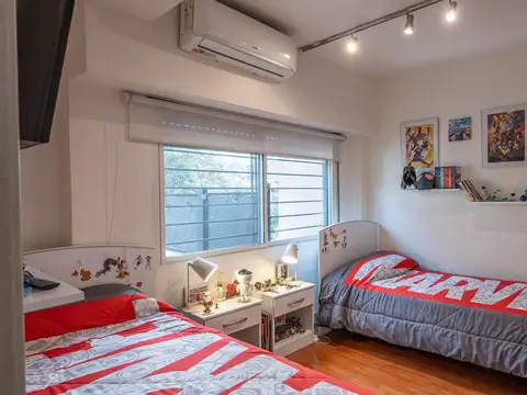 Venta Casa + Departamento - Munro