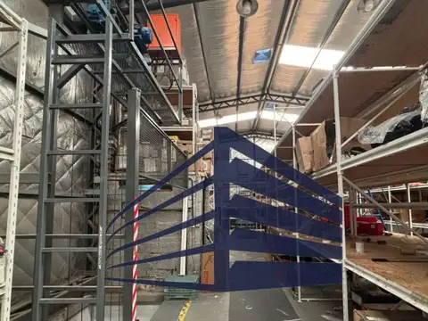 DEPÓSITO EN ALQUILER VILLA LYNCH - 550M2