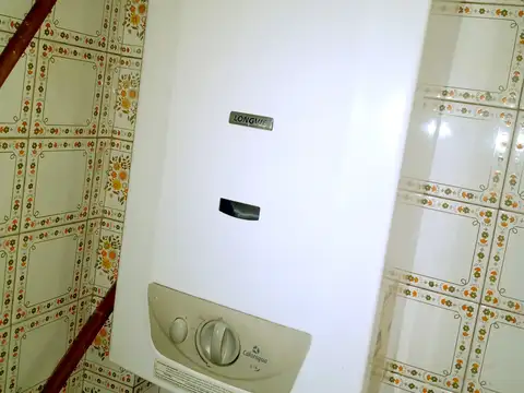 LAVALLE 100, Piso 2