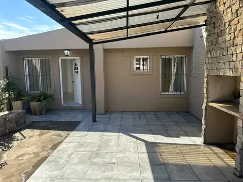 Casa en Alquiler en Pilar, $ 1.190.000
